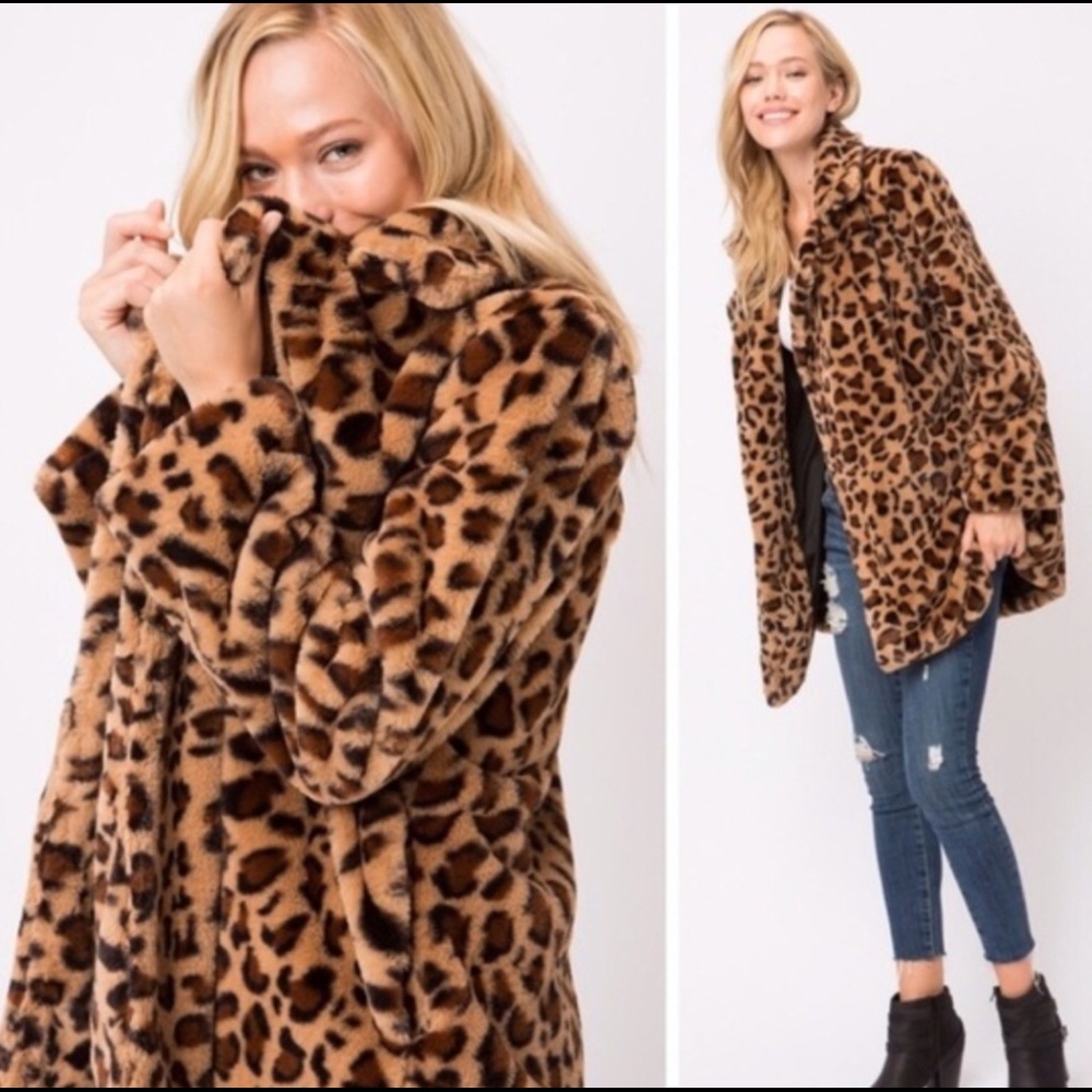 Stunning Leopard Coat - Picture 6 of 7